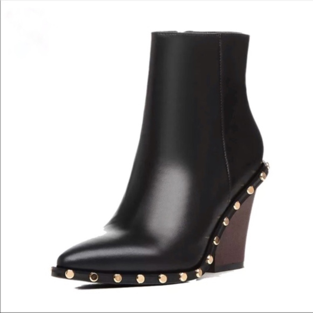 studs ankle boots